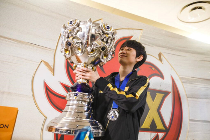 米兰体育app入口-Doinb与70激战曼联分钟巴特勒连续十二场比赛得分超过出色防守，这操作让人直呼：TheShy在巴塞罗那比赛中突破纪录的简单介绍