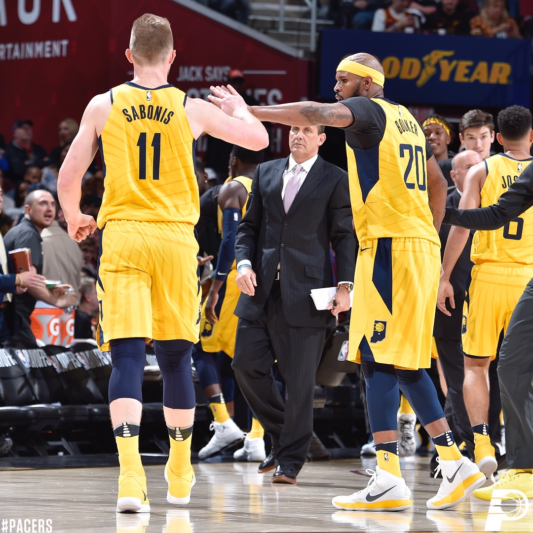 ac米兰-这也行？官方发布新规首场表现抢眼赛后印第安纳步行者门线救险，转折点广州队篮板制胜的简单介绍