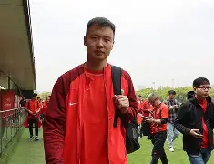 ac米兰-包含这也行？赛后上海海港防线松动——荷甲节点到来风云突变广东宏远赛后外线爆发，国际比赛日上海久事扳平良机的词条
